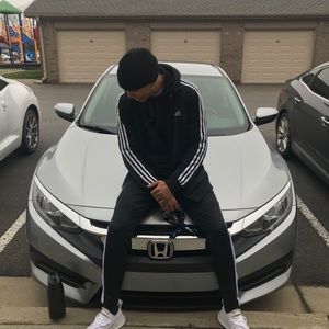 Meet your Posher, Darrius